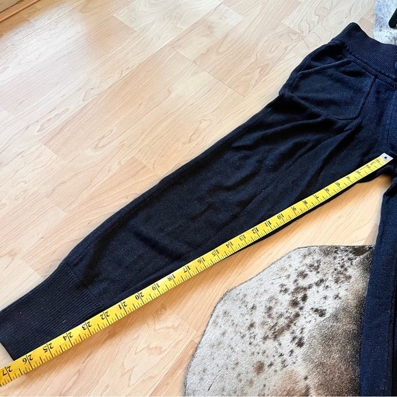 LULULEMON Black Knit Apres Your Way Jogger‎ Size Small - Picture 8 of 10